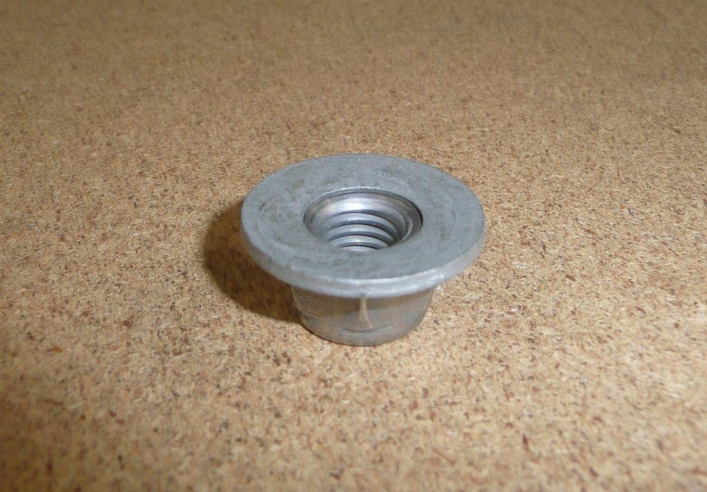 Buy Renault 77 03 034 251 at a low price in United Arab Emirates!
