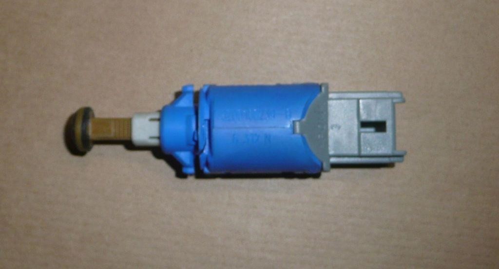 Buy Renault 8200168239 – good price at EXIST.AE!