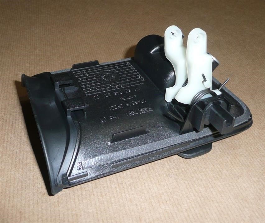 Auto part Citroen/Peugeot 9101 P8