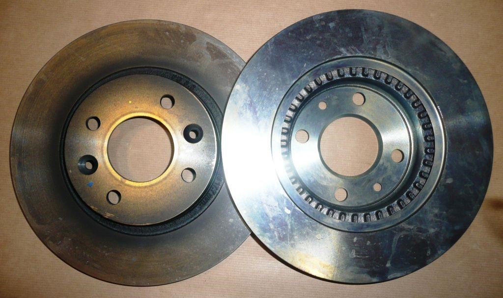 Front brake disc ventilated Renault 82 01 464 598