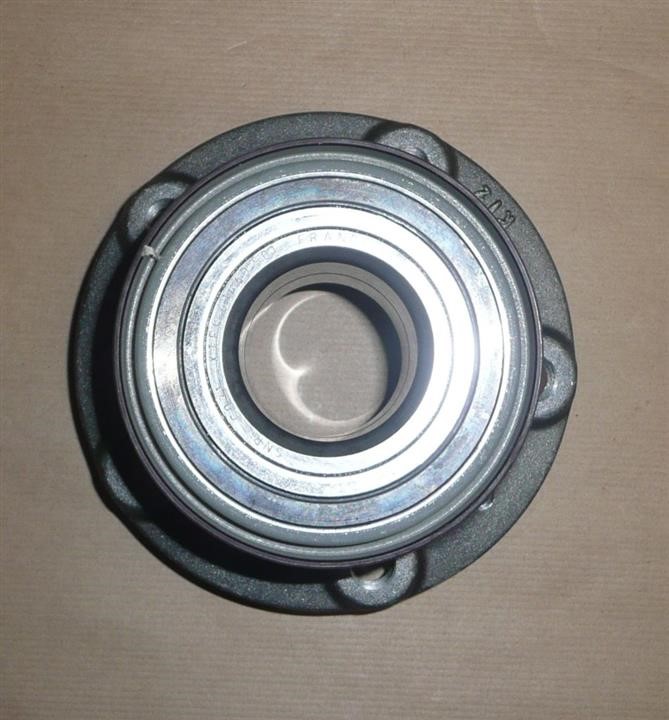 Wheel hub with rear bearing Citroen&#x2F;Peugeot 16 063 747 80