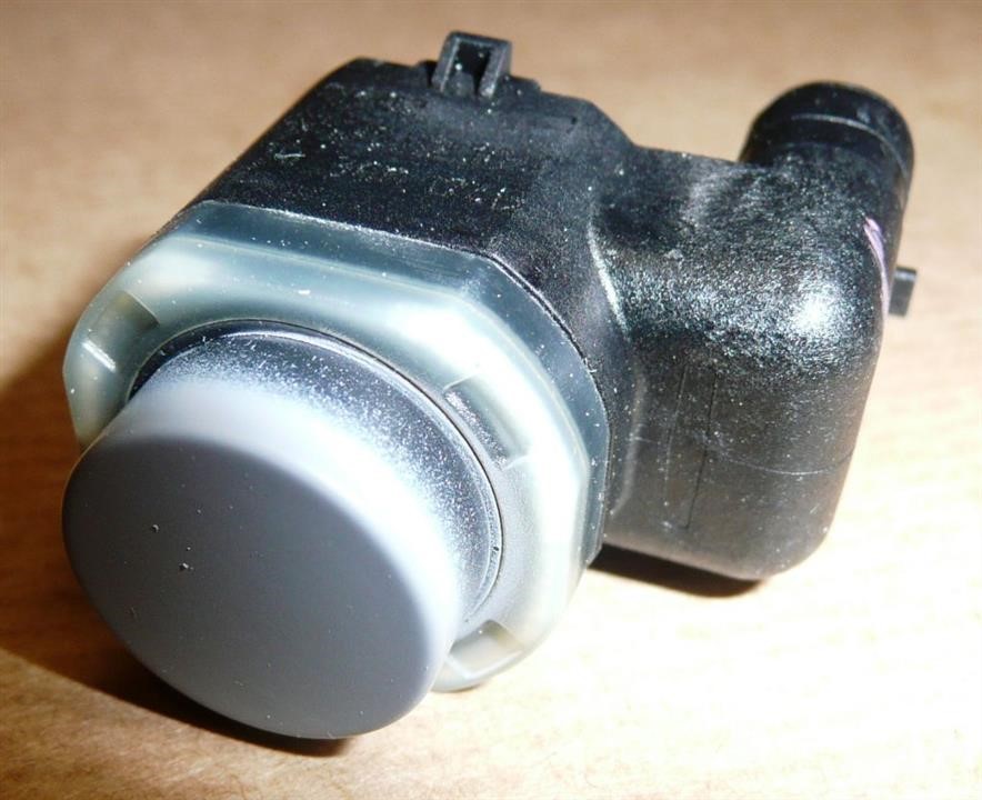 Buy Renault 28 44 221 46R at a low price in United Arab Emirates!