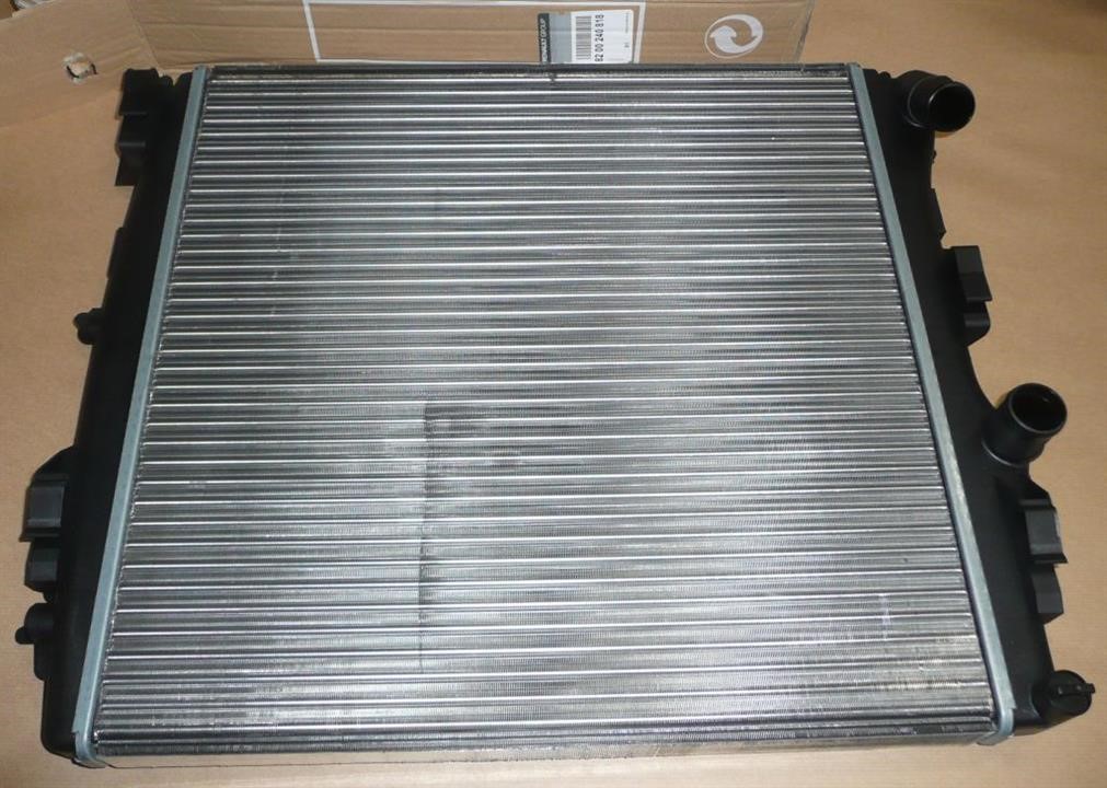 8200240818 Renault Engine cooling radiator