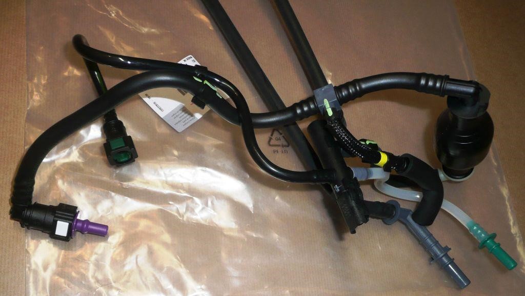 Pipe branch Citroen/Peugeot 1574 T1