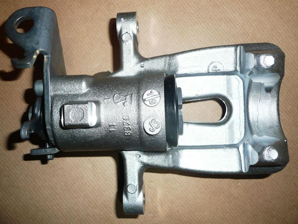 Buy Renault 77 11 135 736 at a low price in United Arab Emirates!