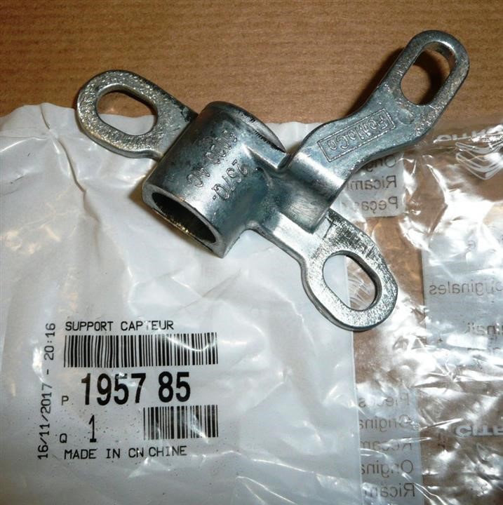 Sensor bracket Citroen/Peugeot 1957 85