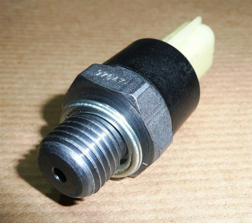 Buy Renault 82 00 671 272 at a low price in United Arab Emirates!