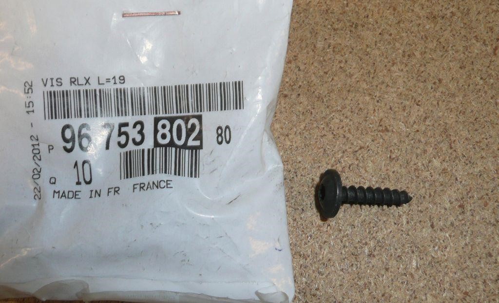 9675380280 Citroen/Peugeot Self tapping screw