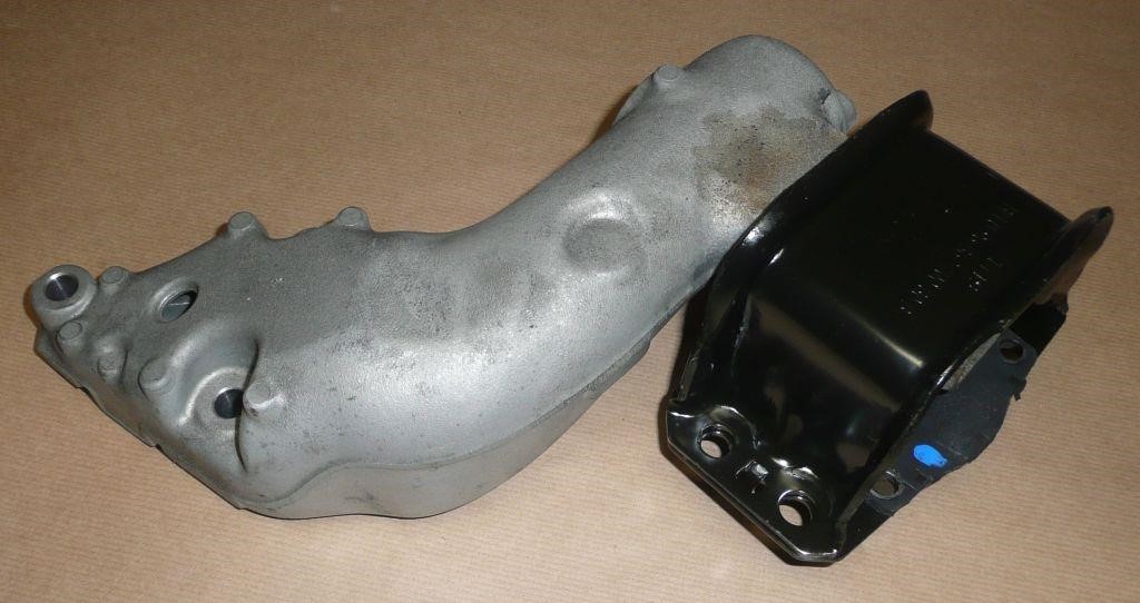 Engine mount right Citroen/Peugeot 1839 89