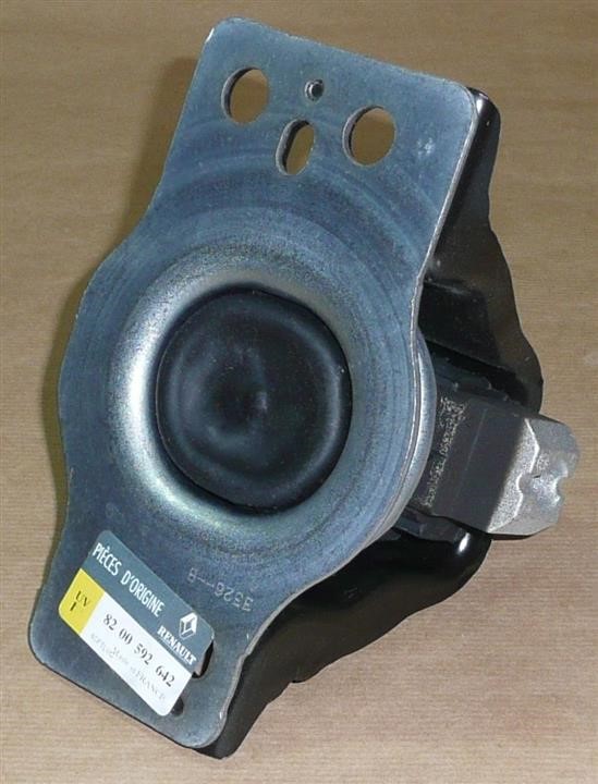 Engine mount right Renault 82 00 592 642