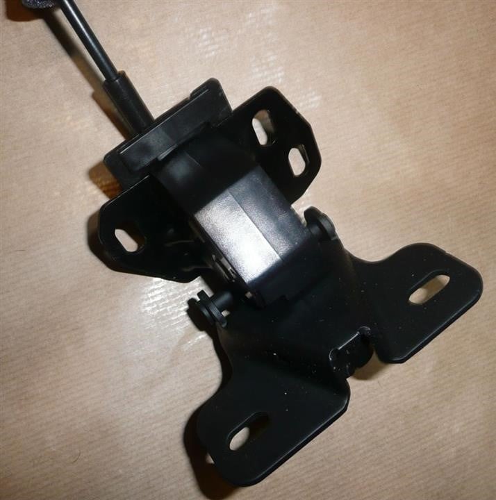 Door lock Renault 82 00 661 155