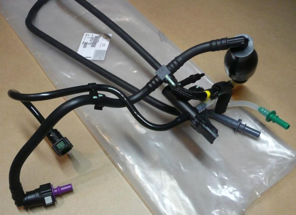 Buy Citroen/Peugeot 1574T0 – good price at EXIST.AE!