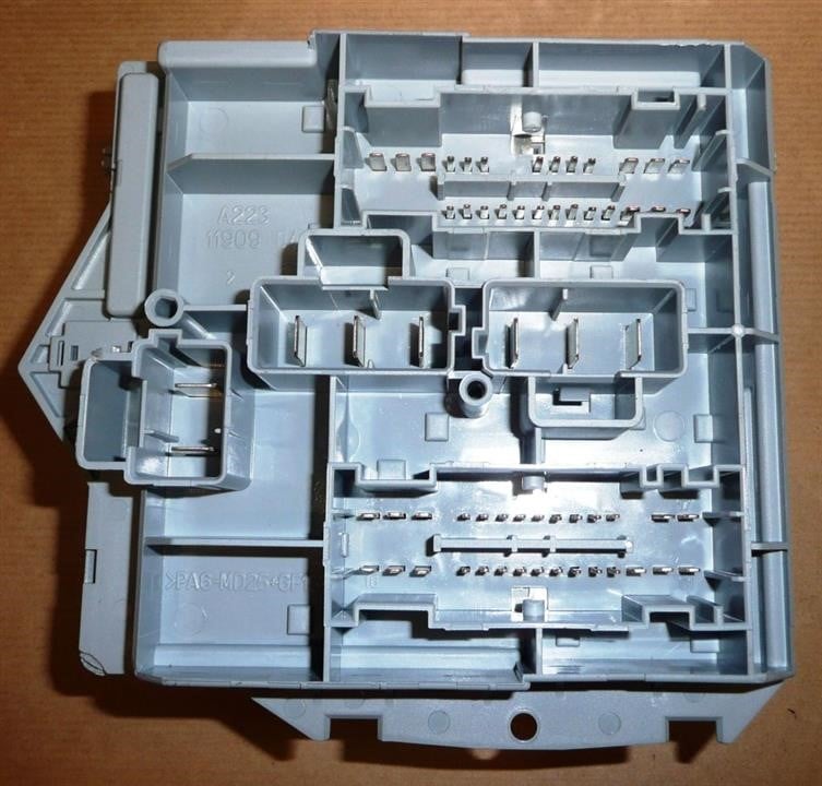 Fuse Box Citroen/Peugeot 6500 CP