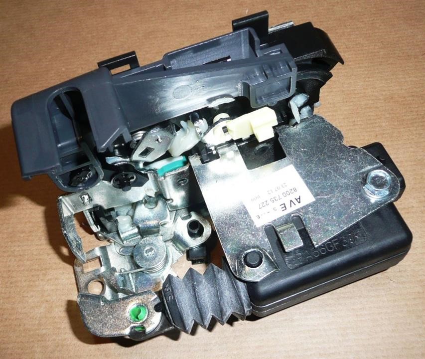 Buy Renault 82 00 735 227 at a low price in United Arab Emirates!