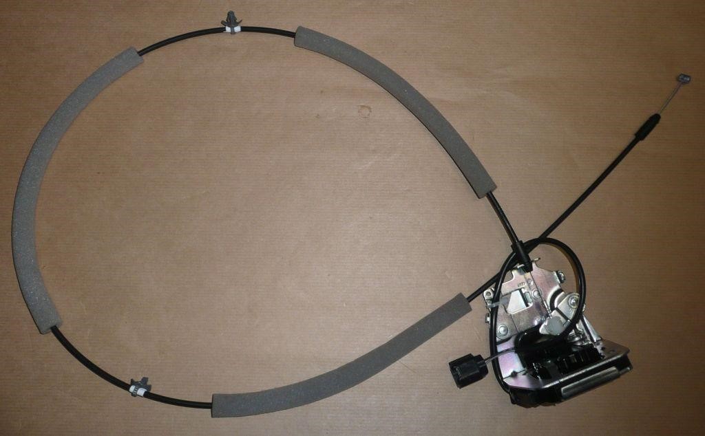 Door lock Renault 82 50 200 11R