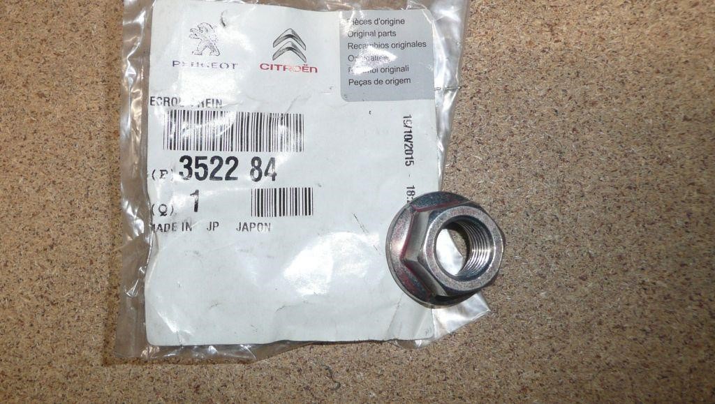 352284 Citroen/Peugeot Nut