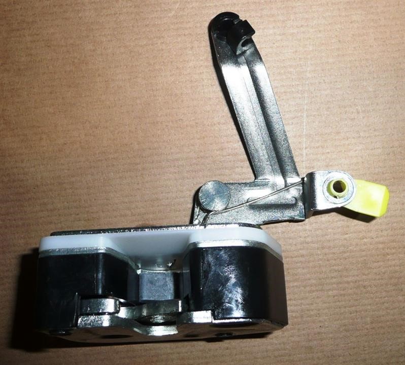 Sliding door lock, right Renault 77 00 351 343