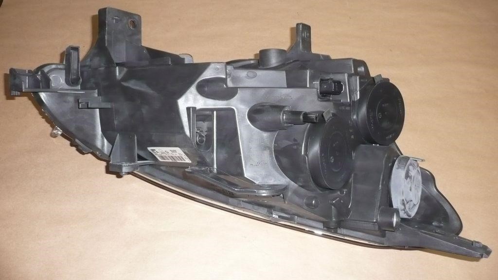 Headlamp Citroen/Peugeot 6208 K6