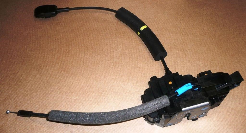 Door lock Renault 80 50 000 04R