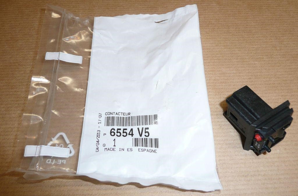 Buy Citroen/Peugeot 6554 V5 at a low price in United Arab Emirates!