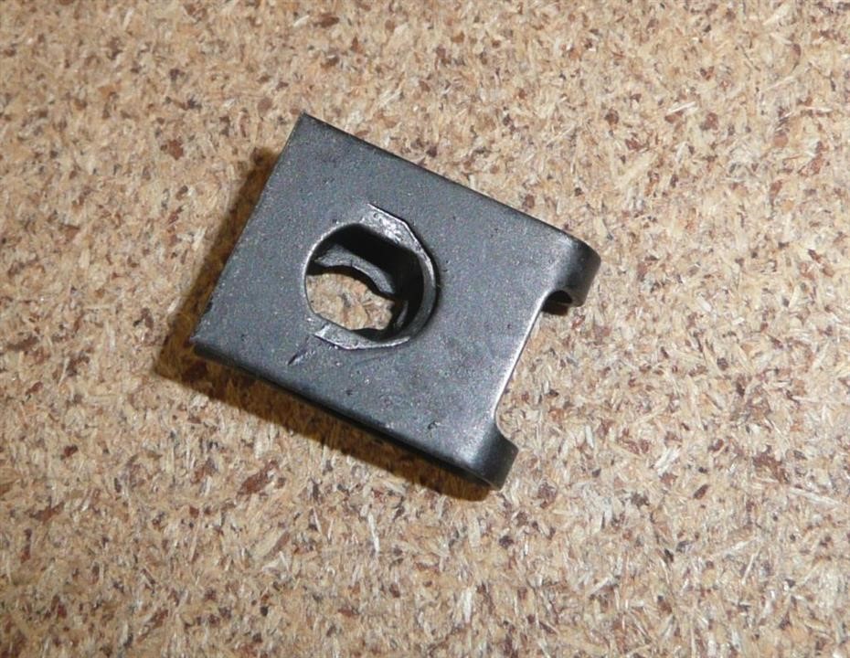 Nut Citroen/Peugeot 6943 67