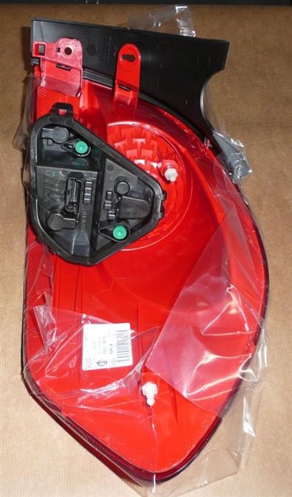 Buy Renault 82 00 586 843 at a low price in United Arab Emirates!