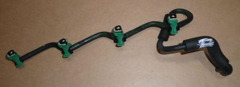Hose, fuel system pressure tester Citroen/Peugeot 1574 HX