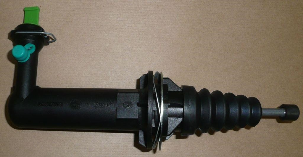 Clutch slave cylinder Renault 30 62 028 04R
