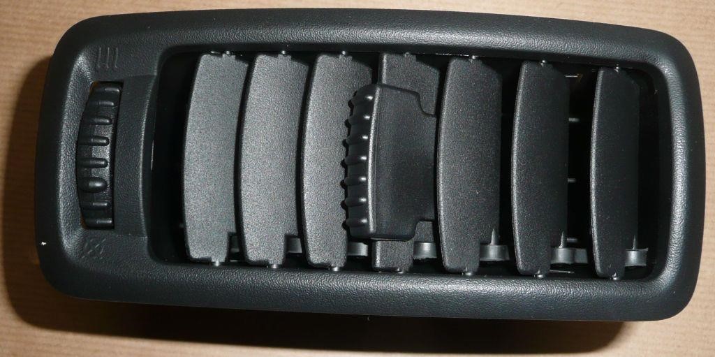 Air duct Renault 77 01 054 458