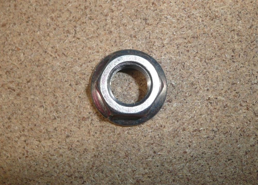 Nut Citroen/Peugeot 3522 84