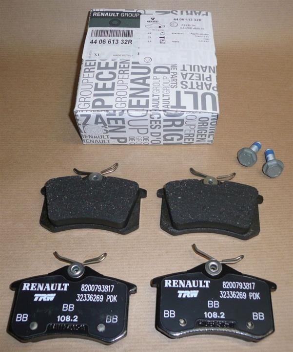 Renault 44 06 613 32R Brake Pad Set, disc brake 440661332R