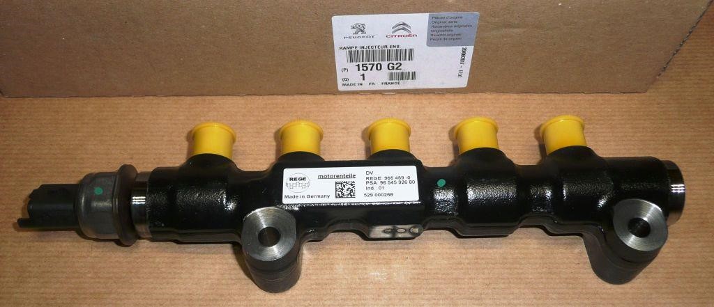 Citroen/Peugeot 1570 G2 Fuel rail 1570G2