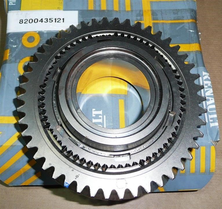 Buy Renault 82 00 435 121 at a low price in United Arab Emirates!