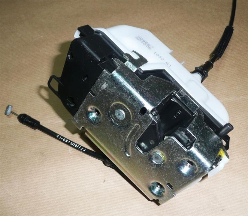 Buy Renault 82 00 000 657 at a low price in United Arab Emirates!
