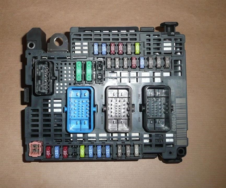 Citroen/Peugeot Fuse box – price 1423 PLN