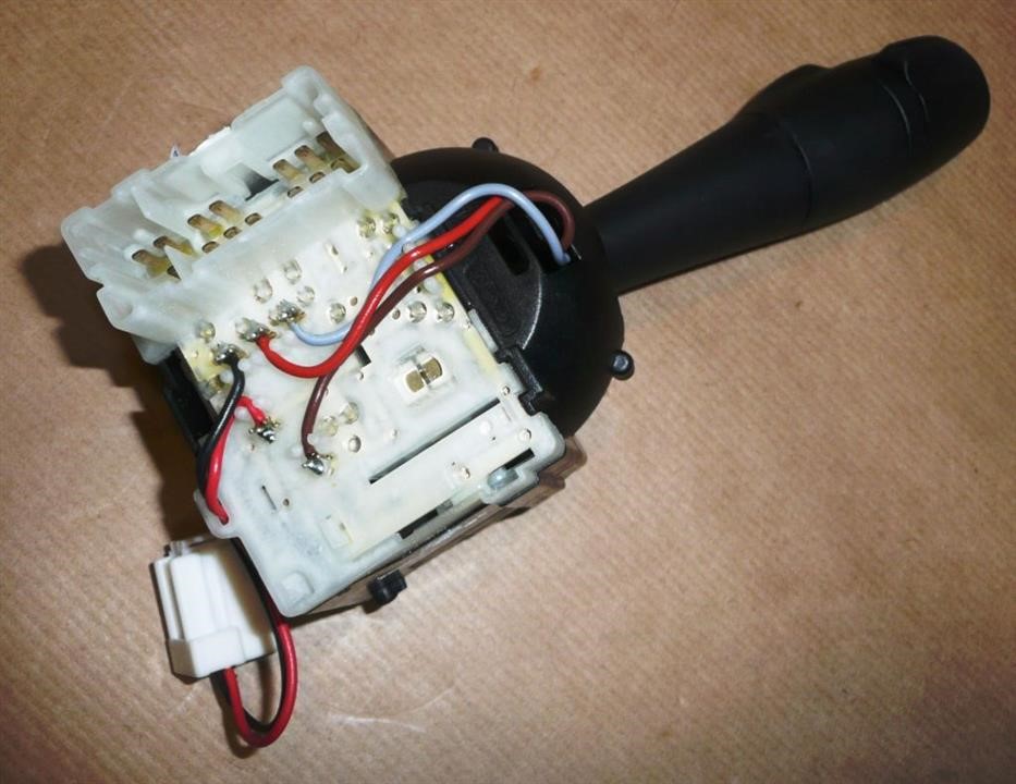 Switch Renault 82 01 167 992