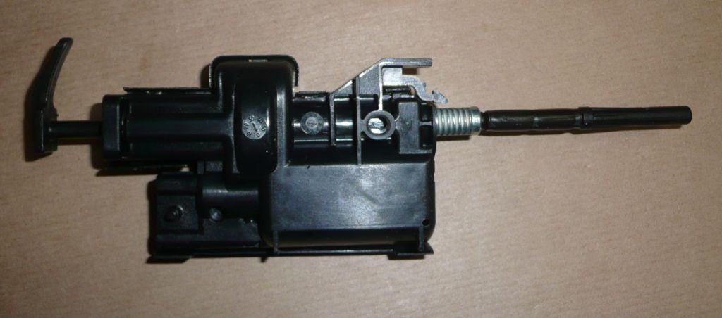 Buy Renault 78 82 652 17R at a low price in United Arab Emirates!