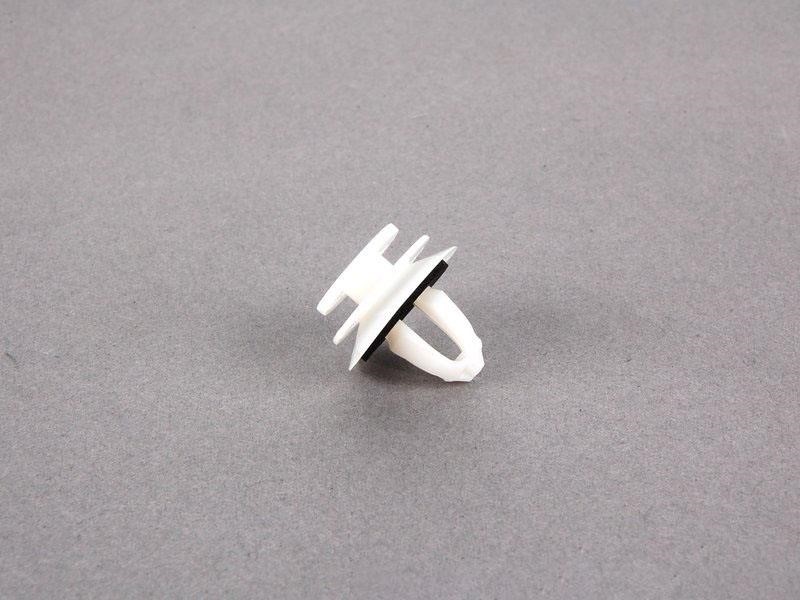 07147145753 BMW Clip