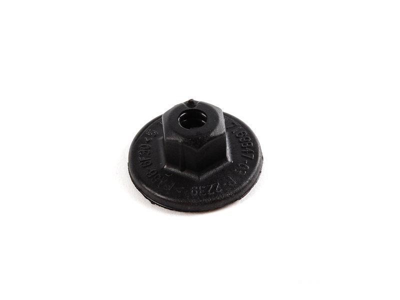 07147169847 BMW Nut