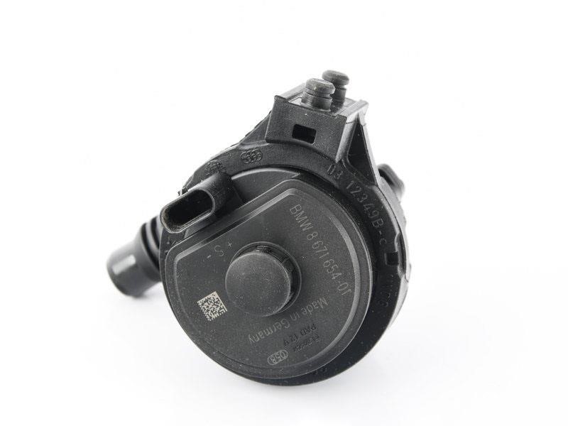 11518671654 BMW Additional coolant pump
