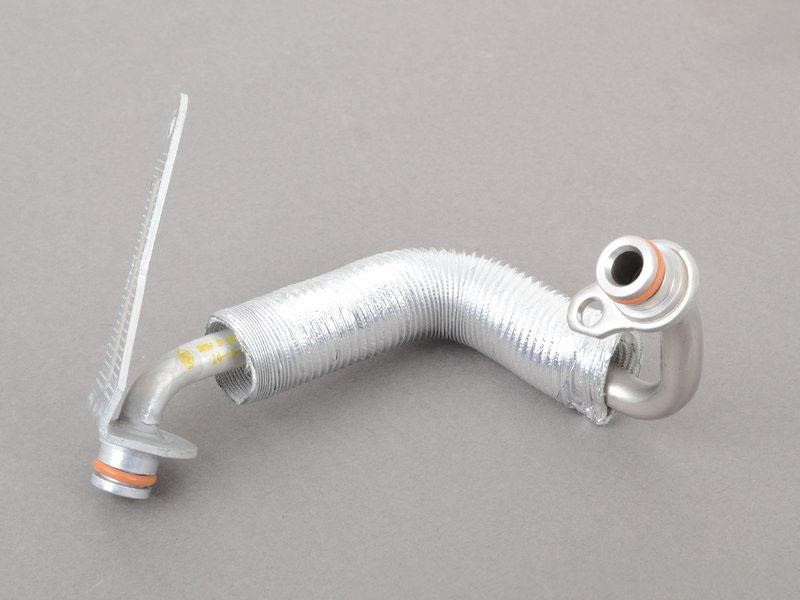 BMW 11 53 8 663 516 coolant pipe 11538663516 11538663516 BMW coolant pipe