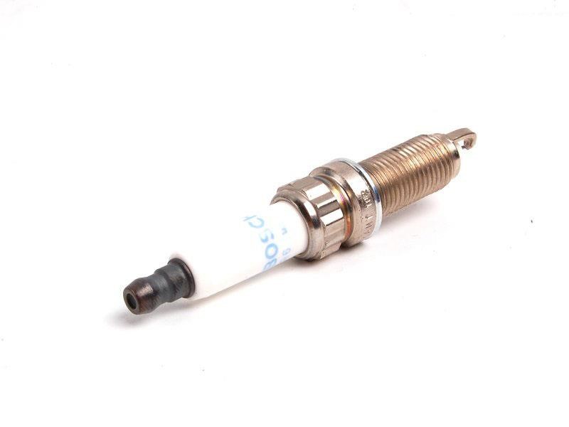 12120037582 BMW Spark plug
