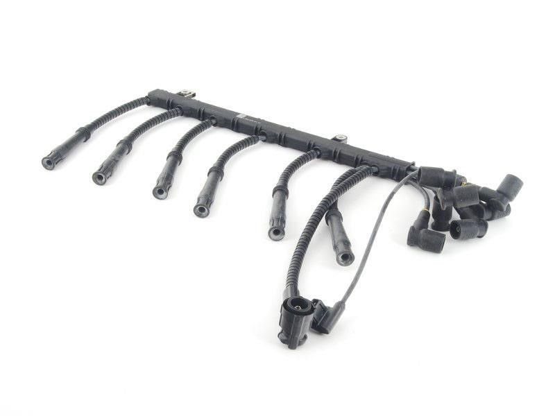 BMW 12 12 1 733 218 Ignition lead set 12121733218 12121733218 BMW Ignition lead set