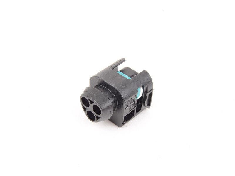 12527519996 BMW electrical connector housing