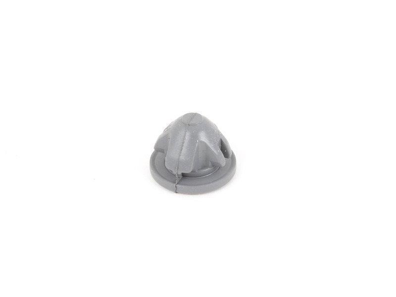 13717593466 BMW Insert