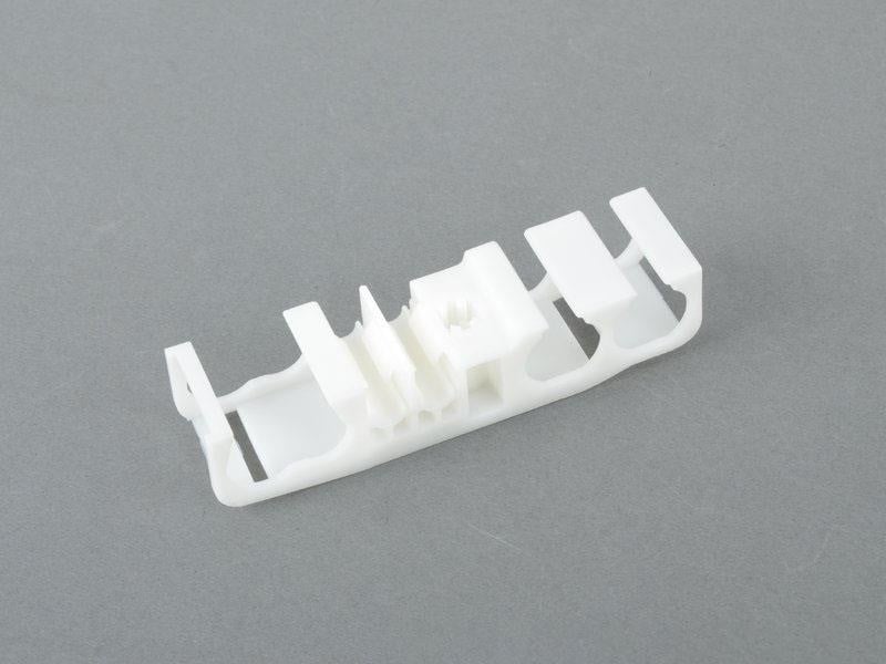 16121180338 BMW Moulding Clip