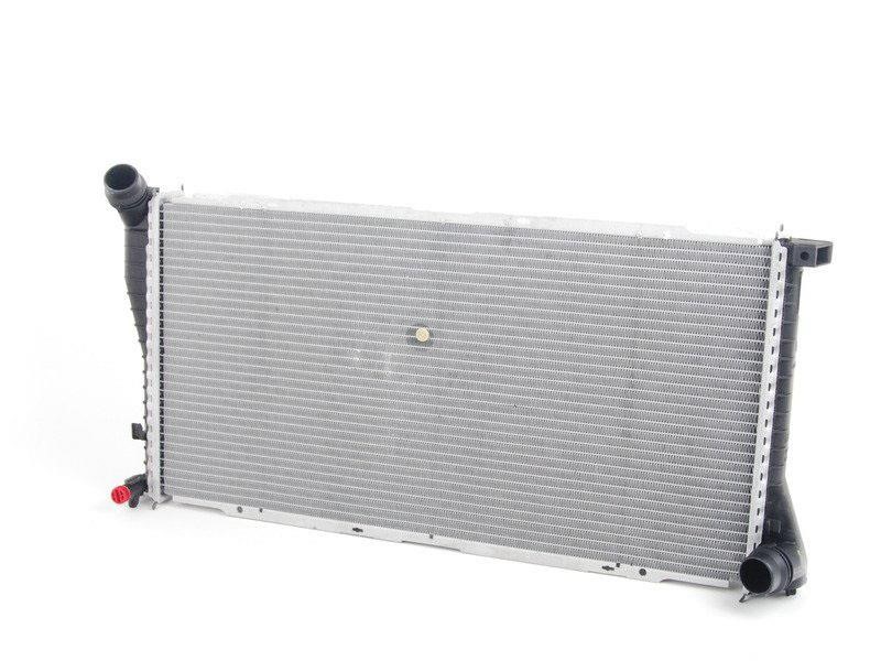 17112247345 BMW Engine cooling radiator