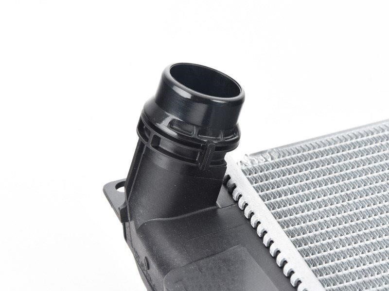 BMW 17 11 8 678 027 RADIATOR:171010 17118678027 17118678027 BMW RADIATOR:171010