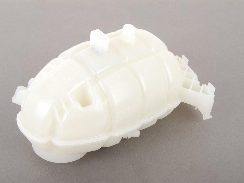 17137642160 BMW Expansion tank