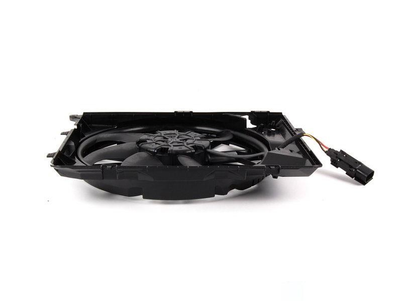 BMW 17 42 7 547 305 Radiator fan 17427547305 17427547305 BMW Radiator fan